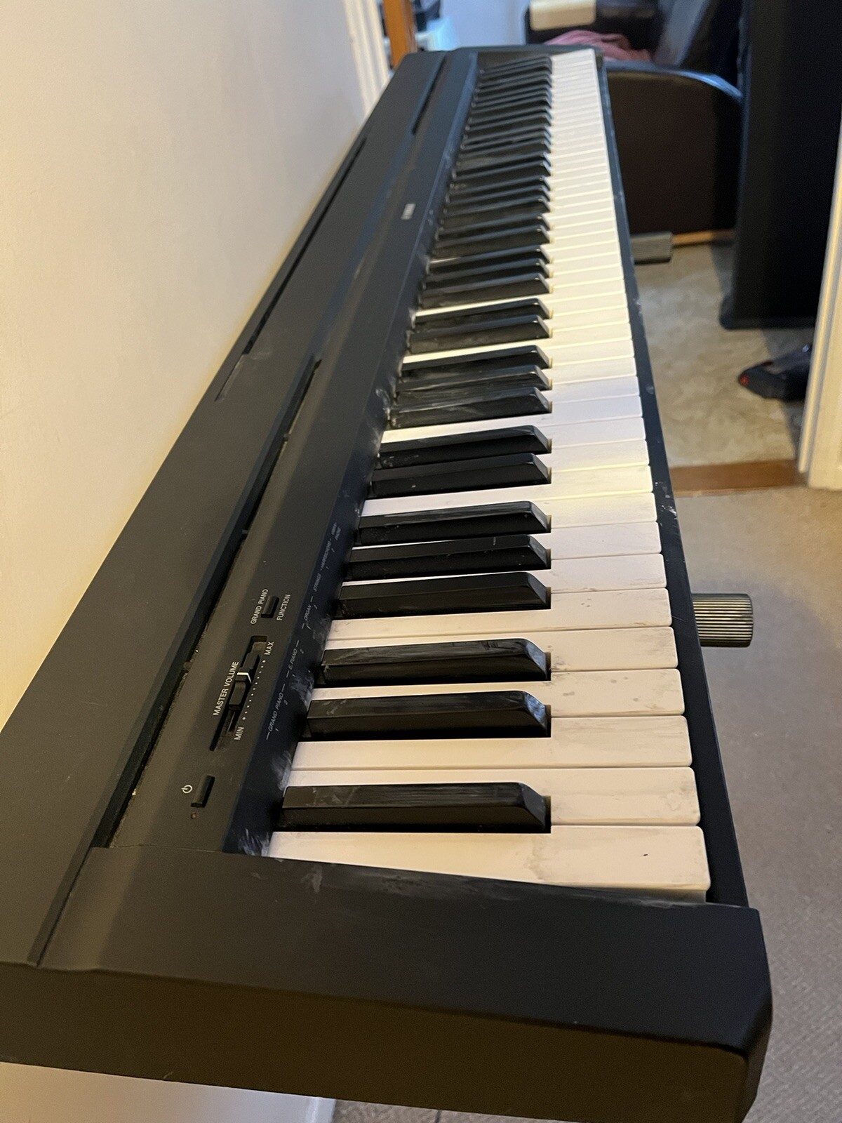 Yamaha P45B Weighted Action Digital Piano, 88 Key + Piano Stand + Sustain Pedal 700153954235 eBay