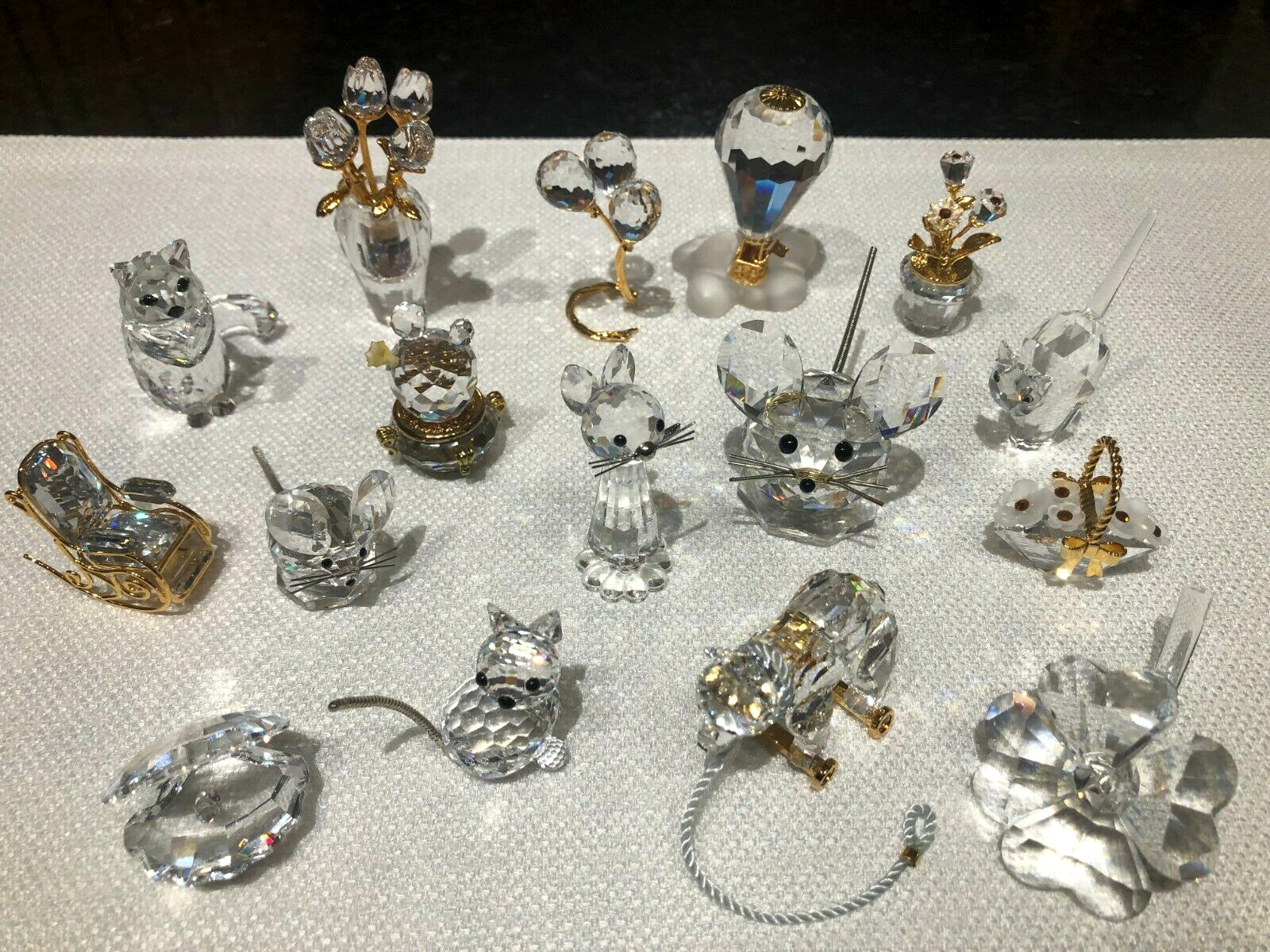 Swarovski crystal figurines lot of 15- cat mouse clam flowers balloons bear