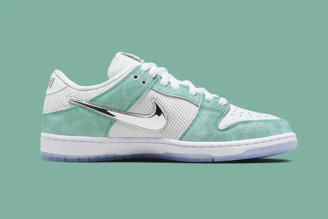 靴 April Skateboards Nike SB Dunk Low Pro Nike Dunk Low Pro QS 