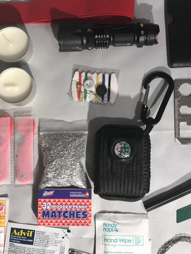 60 Piece Emergency Survival Hurricane Auto Survival Kit - Glove Compartment - Picture 5 of 12