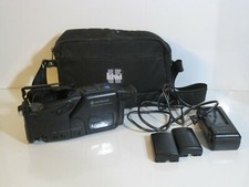 Hitachi VM-C2A Video Camera Recorder Camcorder VHS-C with Case Charger 2 Battery
