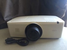 SANYO PLC-WM4500L WXGA PROJECTOR, CLEAR IMAGE  WORKS GREAT 4500 LUMENS 