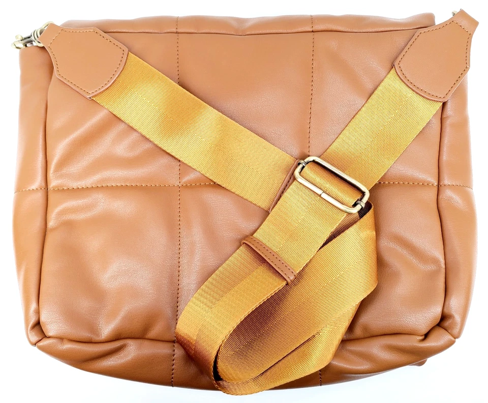 Free People Urban Outfitters Bolso Mensajero Bolso para Laptop Nube Cuero Vegano Foto 4 de 4