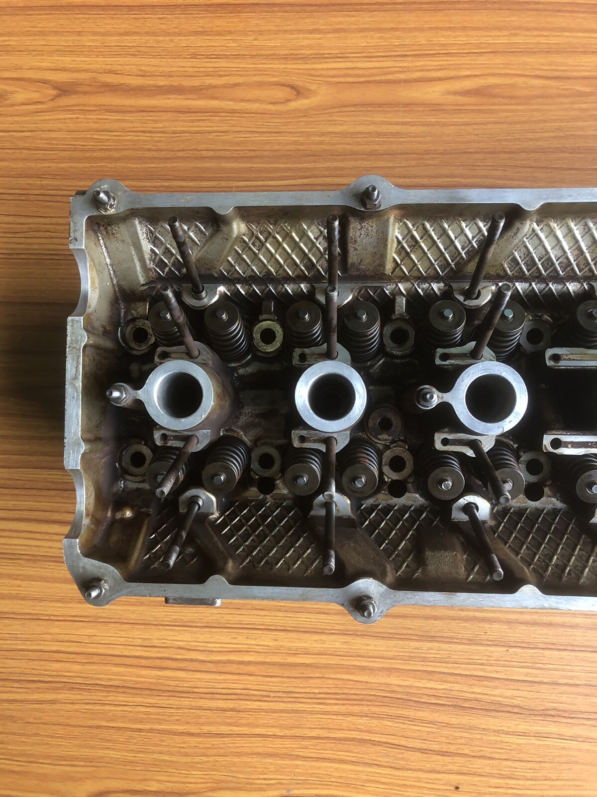 BMW SINGLE VANOS E36 E34 M50B25 E39 E38 Z3 M52B28 CYLINDER HEAD 1738400