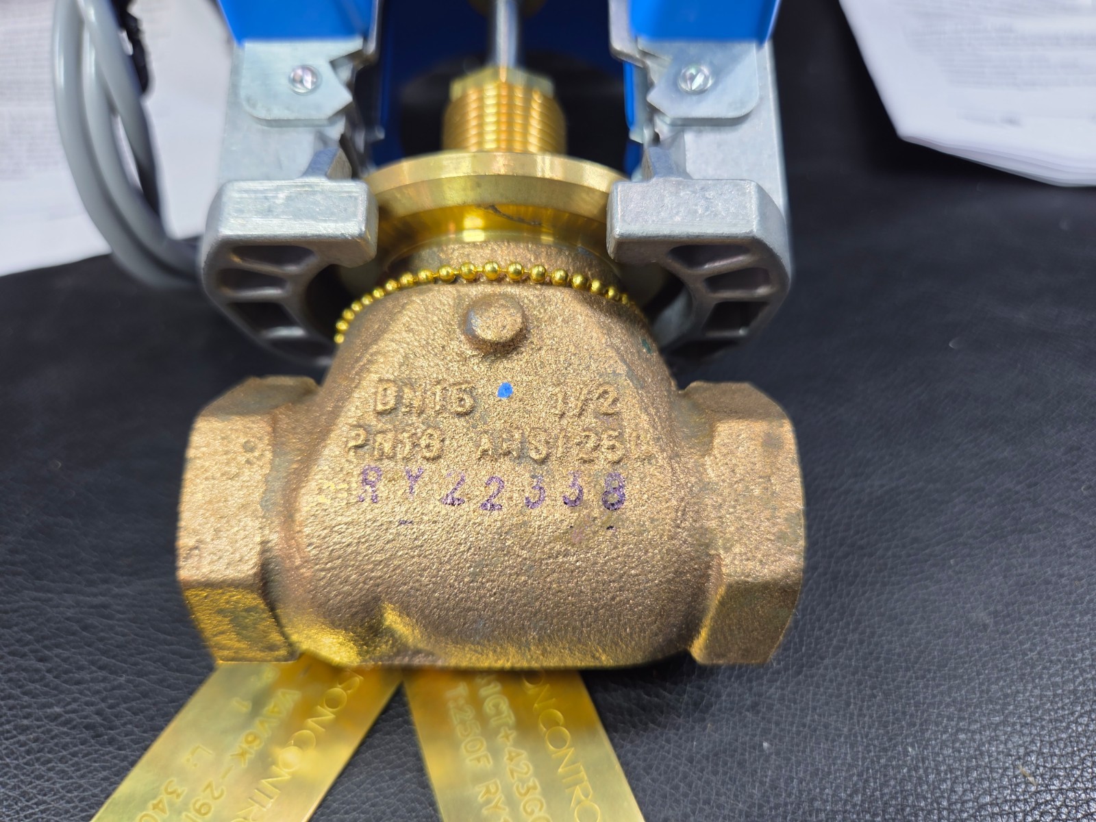 JOHNSON CONTROLS VA-4233-GGA-2 / VA4233GGA2 (NEW IN BOX) FAST SHIP!💨✅