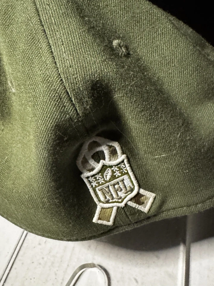 Auténtica gorra flexible NFL New Era Denver Broncos Salute To Service 39Thirty M/l Foto 2 de 4