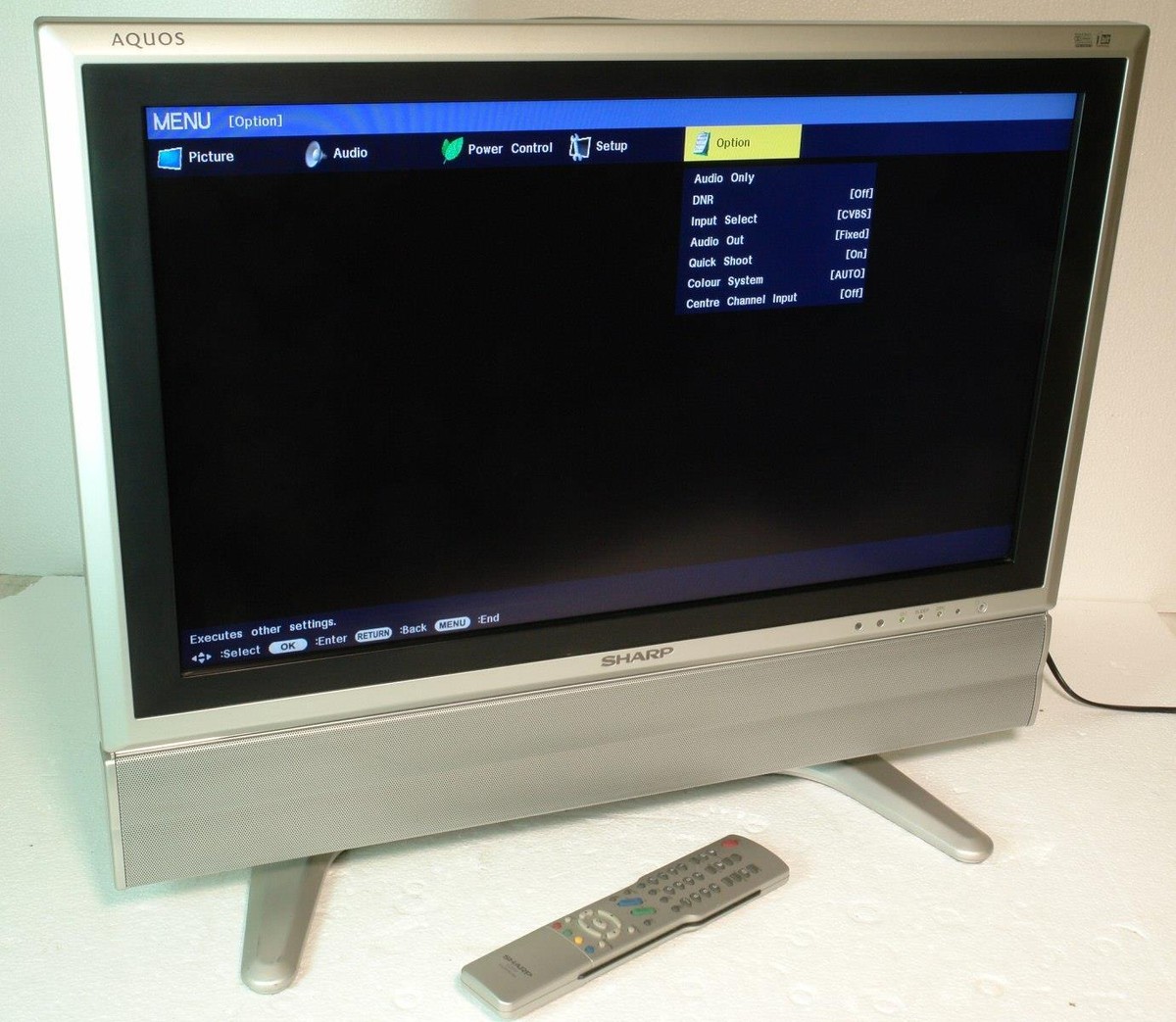 Sharp Aquos LC-26GA3E 26” LCD Analogue Television TV Set -Ideal