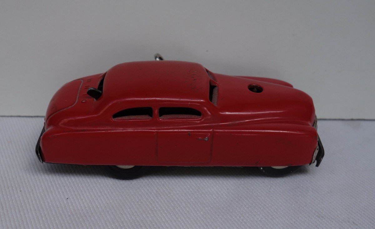Voiture mécanique SCHUCO Varianto-Limo 3041 (rouge)