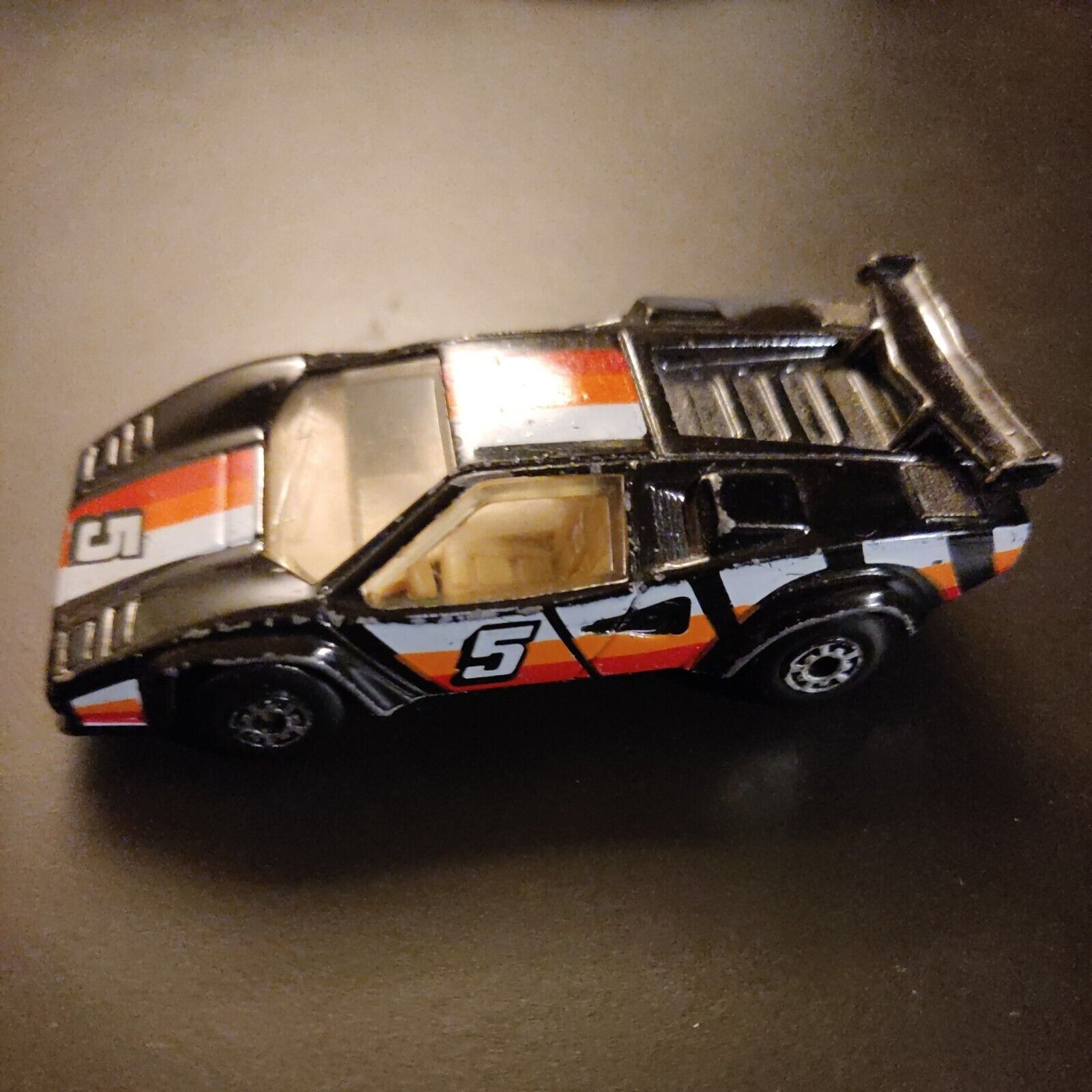 Picture 4 of 14