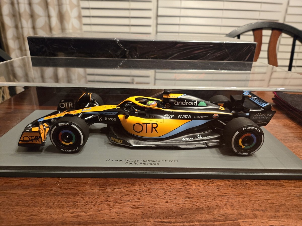 1:18 Spark - Daniel Ricciardo 2022 McLaren F1 MCL36 1:18 Spark - Daniel Ricciardo 2022 McLaren F1 MCL36