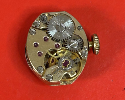 Dugena 1203 Manual Winding Movement balance  good for parts  (279 )