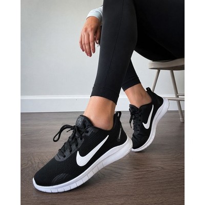 Nike Flex Experience Run 12 Black White Running Shoes Women's Size 12 EUC