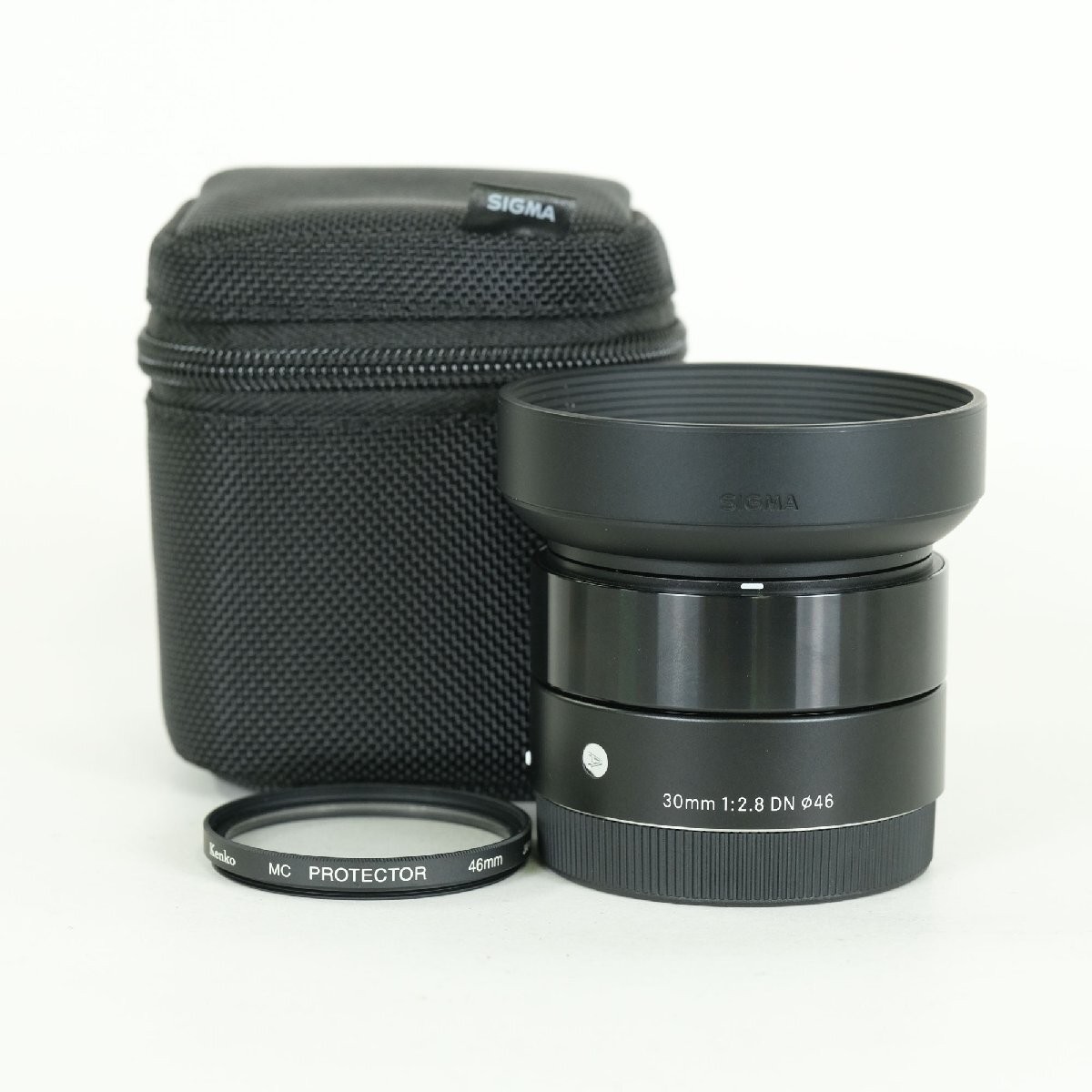 Sigma 30mm F2.8 DN for Sony E Mount Compact Prime with Filter Good