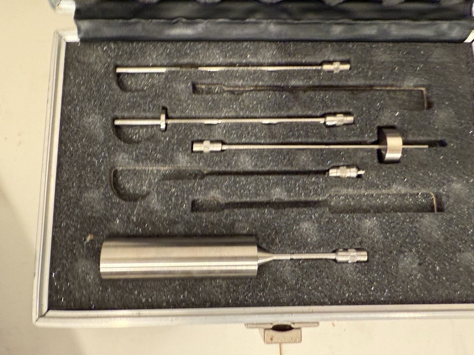 BROOKFIELD LVTDV-II Programmable Digital VISCOMETER with Adapters And Spindles