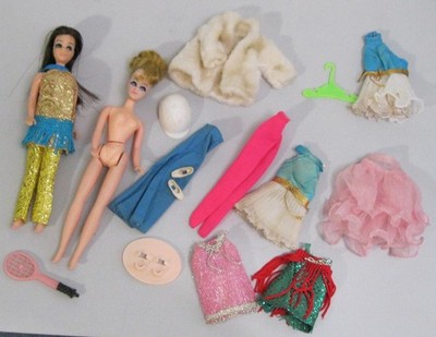 VTG 1970s Topper Angie Dawn 6'' Doll & Clothes LOT dress/faux fur coat mod miss