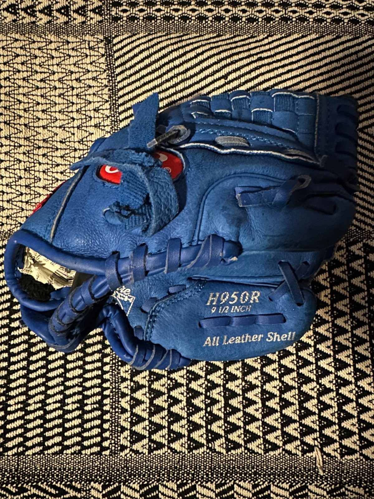 Rh Thrower Blue Leather Basket-web