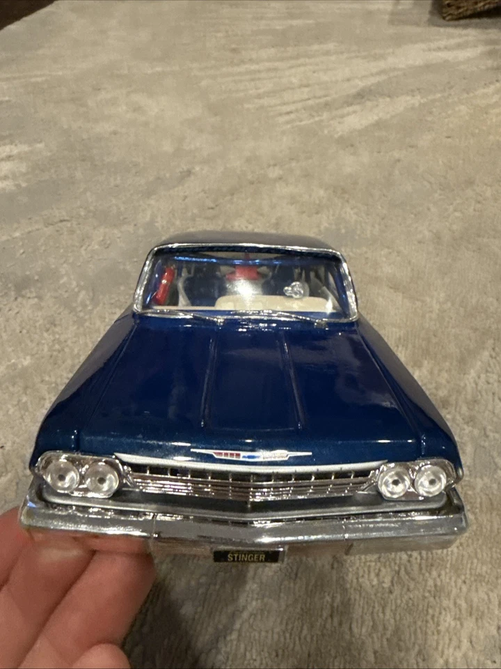 MAISTO 1962 CHEVY BEL AIR СПЕЦИАЛЬНО СОБРАННАЯ МОДЕЛЬ НАБОР 1/18 «PRO RODZ» читать - Изображение 2 из 4