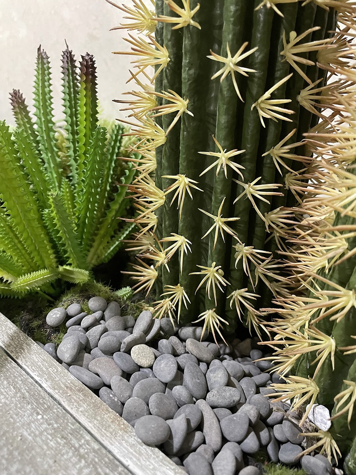 CJGQ Black River Rocks - 7lb Small Mexican Beach Pebbles for Succulents, Aqua...