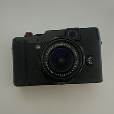 Fujifilm X10 Fujifilm X Series Compact Digital Camera Black ( READ DESCRIPTION )