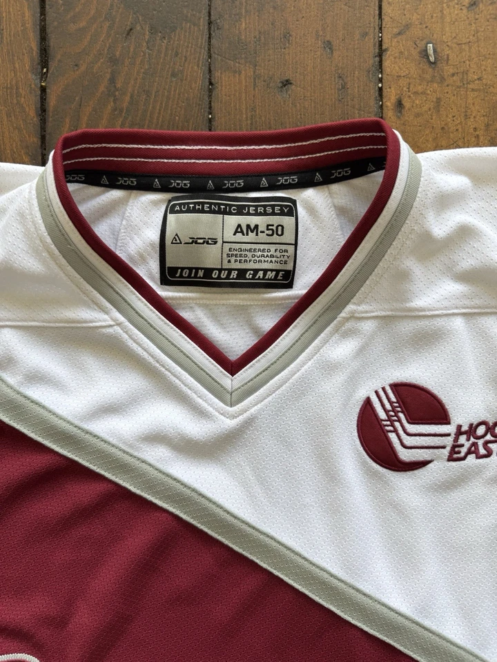 UMass Hockey East Jersey / JOG Hockey Jersey / Vintage - Image 4 of 4