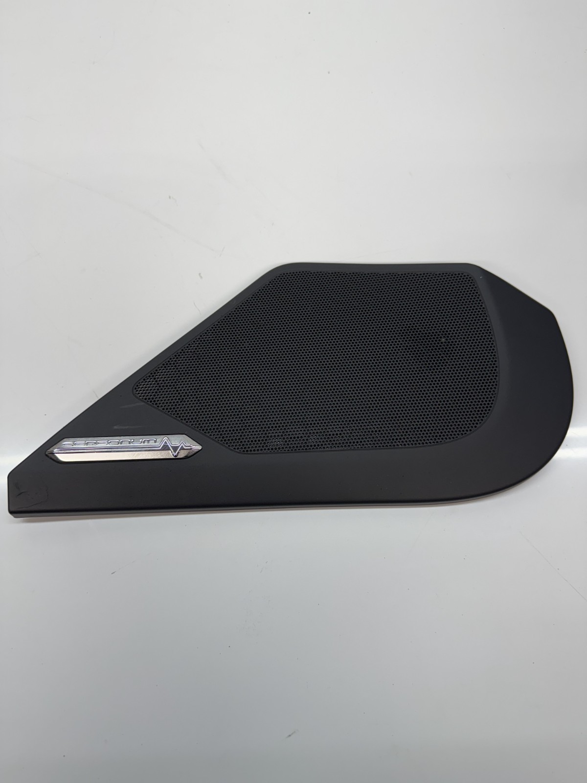 LAMBORGHINI AVENTADOR SV SVJ DRIVER LEFT LOUD SPEAKER GRILL COVER OEM 470868151D