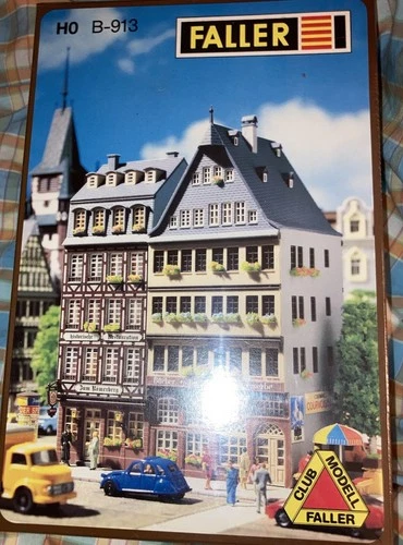 Faller H0 B-913 Stadthäuser Frankfurt neu und noch eingeschweisst