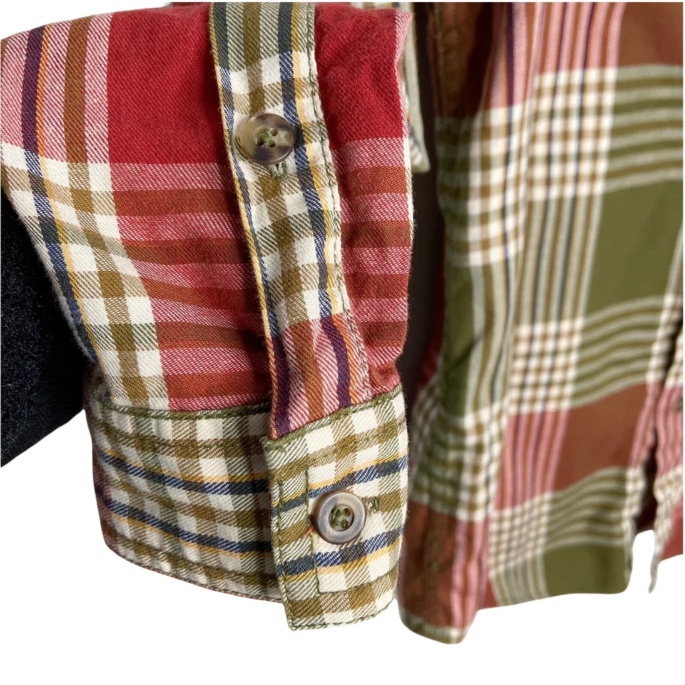 Liz Wear Fall Plaid Red Green Holiday Button Front Shirt Size Medium Long Sleeve - Image 4 of 4
