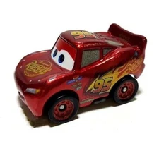 NEW Mattel FBG75 METALLIC LIGHTNING MCQUEEN Disney Pixar Cars Mini Racer Diecast