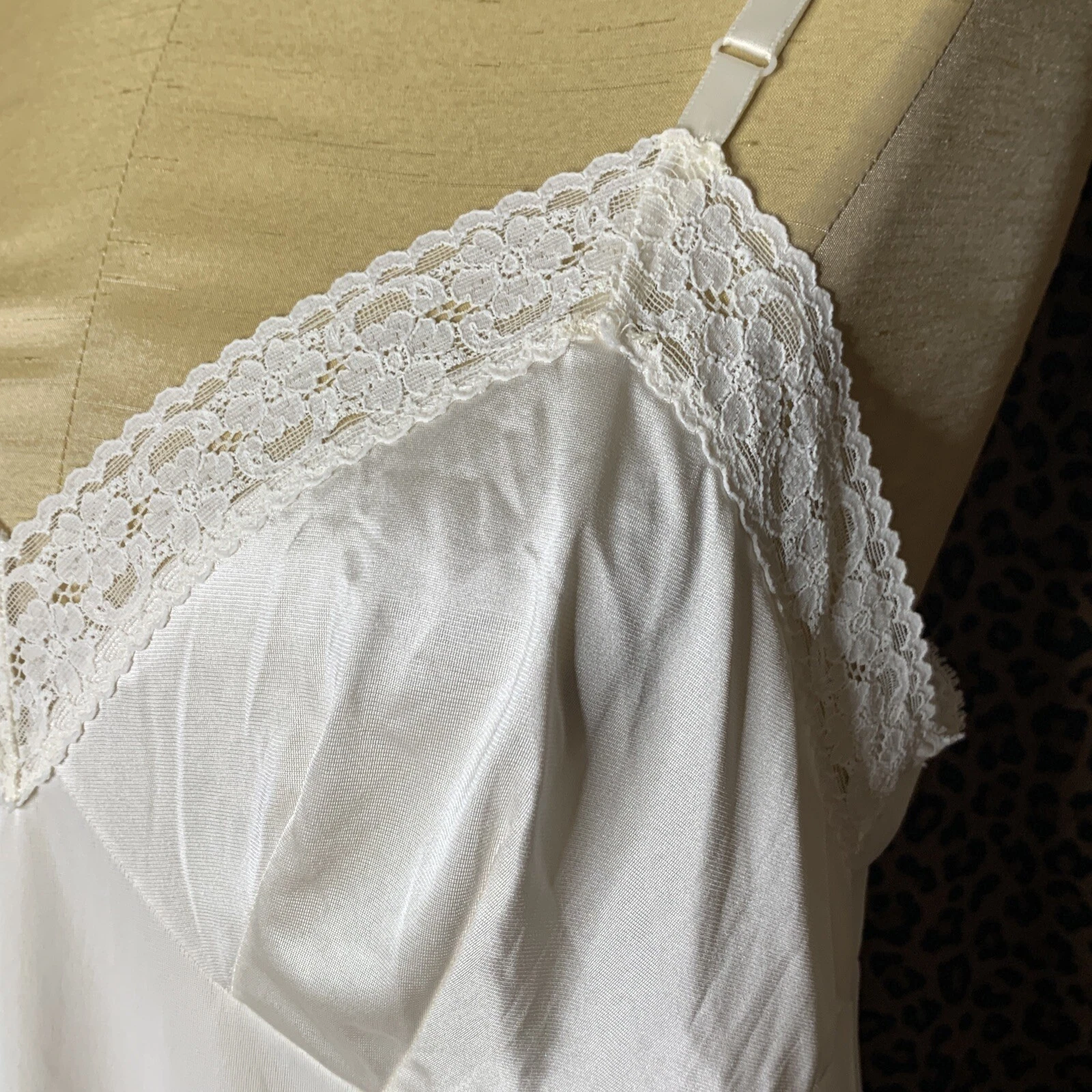 OFF WHITE Abito Slip Vintage Vanity Fair 36 Busto Semi Trasparente Bianco Nylon e Pizzo Medium