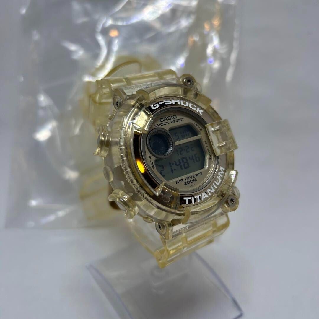 G-SHOCK DW-8201WC-9T FROGMAN Clear Mens Digital quartz Clear G-SHOCK DW-8201WC-9T FROGMAN Clear Mens Digital quartz Clear