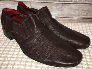 red tape slip on shoes