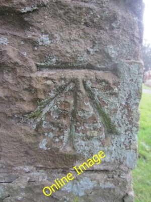 Foto 6x4 Ordnance Survey Schnittmarke Llanelli Diese OS Schnittmarke kann gefunden werden c2014