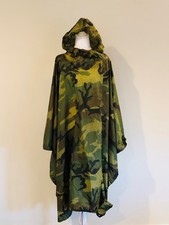 Vintage Multipurpose Poncho Woodland Camo Military Rain Tent Shelter Rain Coat