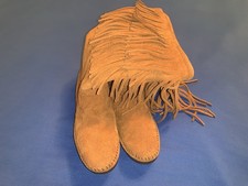 MINNETONKA Womens 2-Layer Fringe Moccasin Brown Suede Boots Size 6 Store Stock