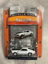 2005 Greenlight Muscle Car Garage  1969 Mustang Boss 302     B2