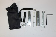 Original Bordwerkzeug Werkzeug Toolkit Honda CBR 650 R RA RH15 24-(Lager 1-26)