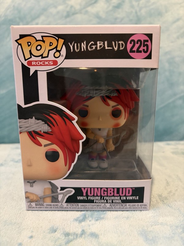 Funko Pop Rocks Yungblud #225 Figure with Protector