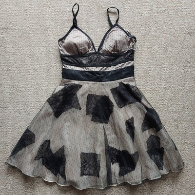 Minuet Dress Sz M Beige Black Lace Patchwork Valentino Style w Puff Tulle Skirt