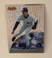 1997 Bowman's Best #32 Mariano Rivera - Yankees