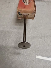 New Briggs And Stratton OEM Intake Valve 394434