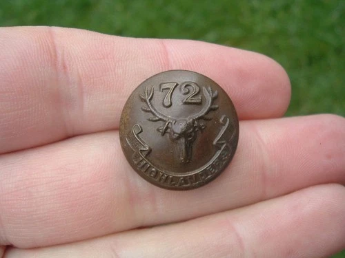 Genuine WW1 Canadian CEF 72nd Seaforth Highlanders of Canada Military Button.