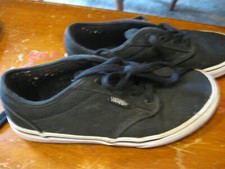 NICE Kids Youth Boys Black Vans White Lace up Shoe sz- 2.5