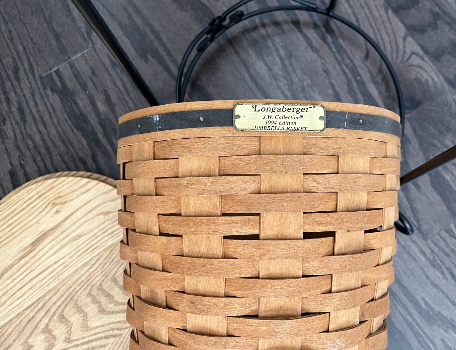 Longaberger Umbrella Basket w/Protector, 2 Liners, Shelve/Lids & Iron