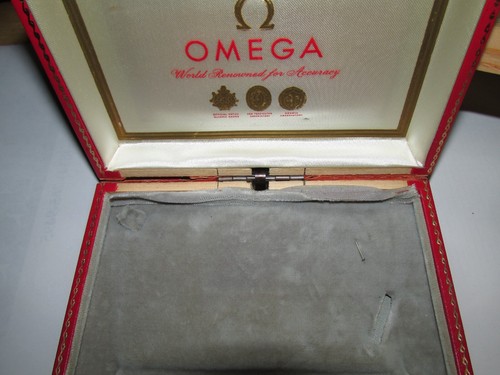 Vintage 1960s Omega Men's Red Watch Box Case - EMPTY! WORLD RENOWNED ACCURACY - Picture 7 of 7