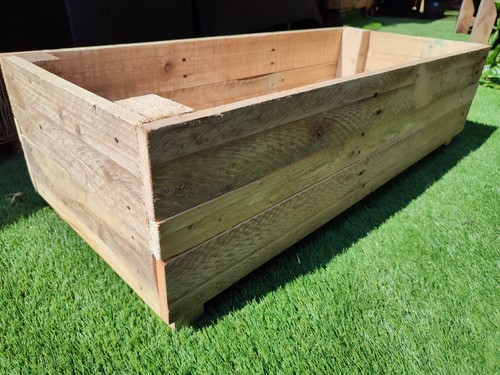 Large Handmade* Wooden Garden Planter Veg Bed Plant Pot Flower Reclaimed Wood - Picture 6 of 6