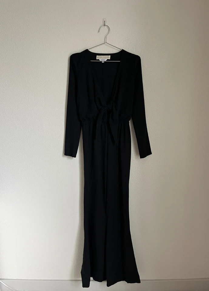 STONE COLD FOX Stardust Plunge Flare Leg Jumpsuit in Black Size 1/SMALL - Image 2 of 4