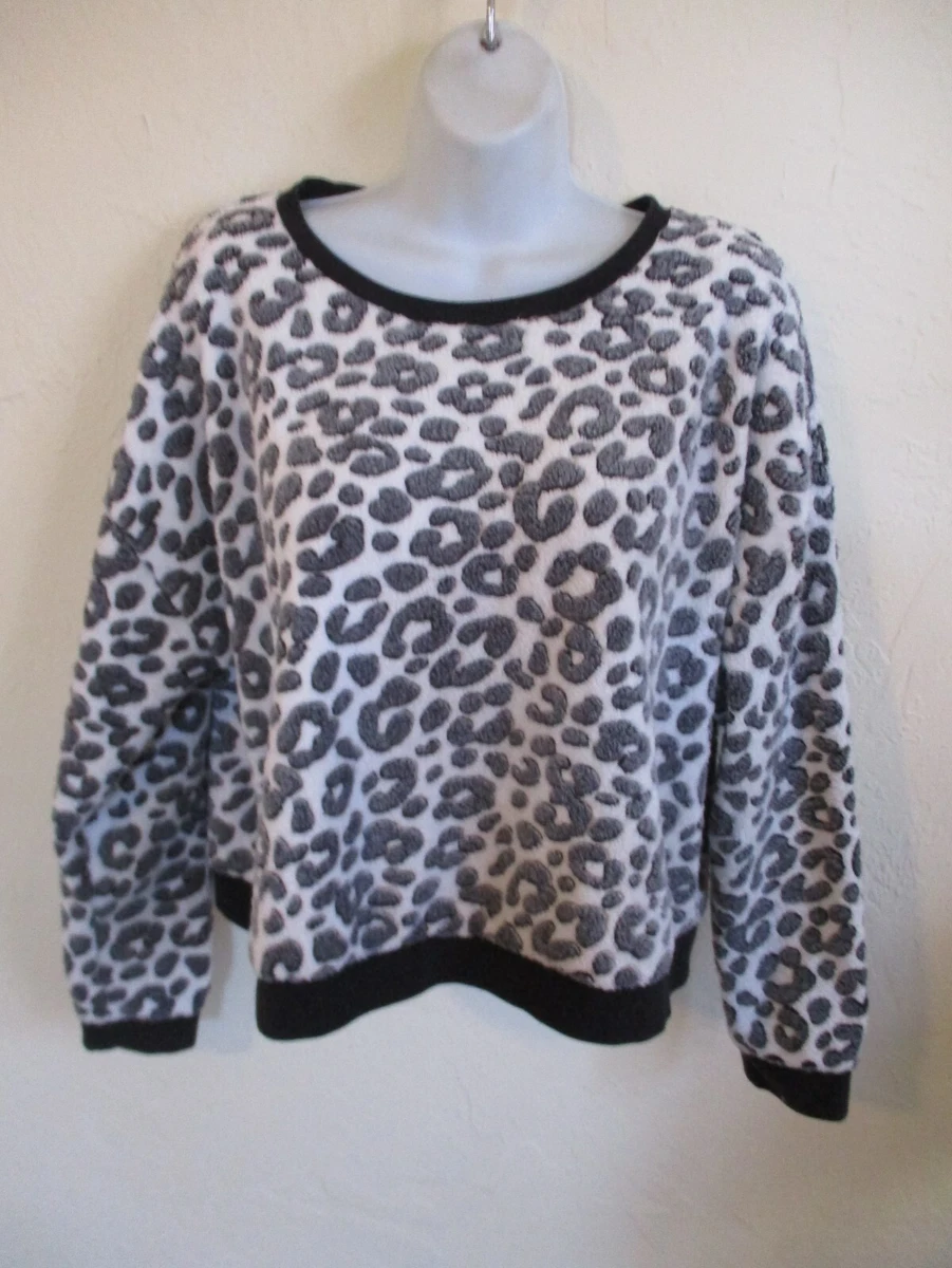Juicy Couture Snow Leopard print faux fur sweater Size Large