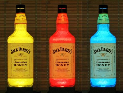 ジャックダニエルハニーLEDモーションディスプレー Jack Daniels Honey Color Change Remote Control Bottle Lamp Bar