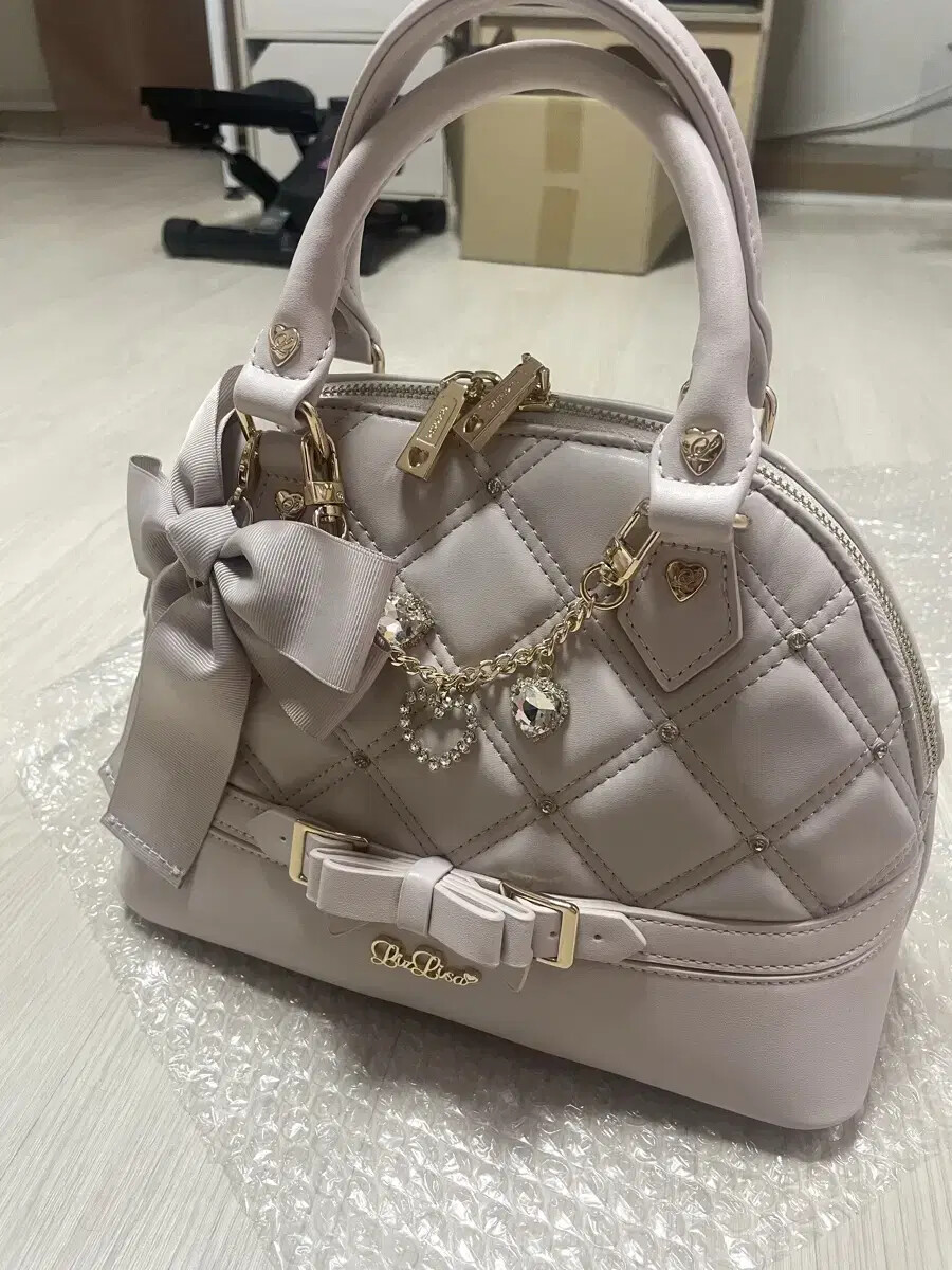 RoseMuse bijou shoulder bag アイボリー bijou shoulder bag – BUNNY APARTMENT