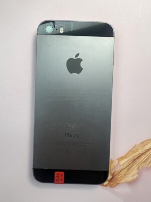 oringinal Apple iphone 5s 16GB without finger prints unlocked 4G